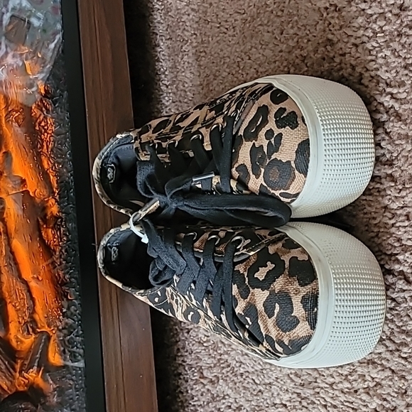 STEVE Madden cheetah sneakers Steve Madden cheetah platform sneakers leopard - Picture 7 of 14